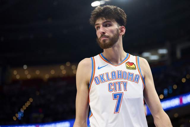 希尔德24分76人终结骑士9连胜 黄蜂力克步行者